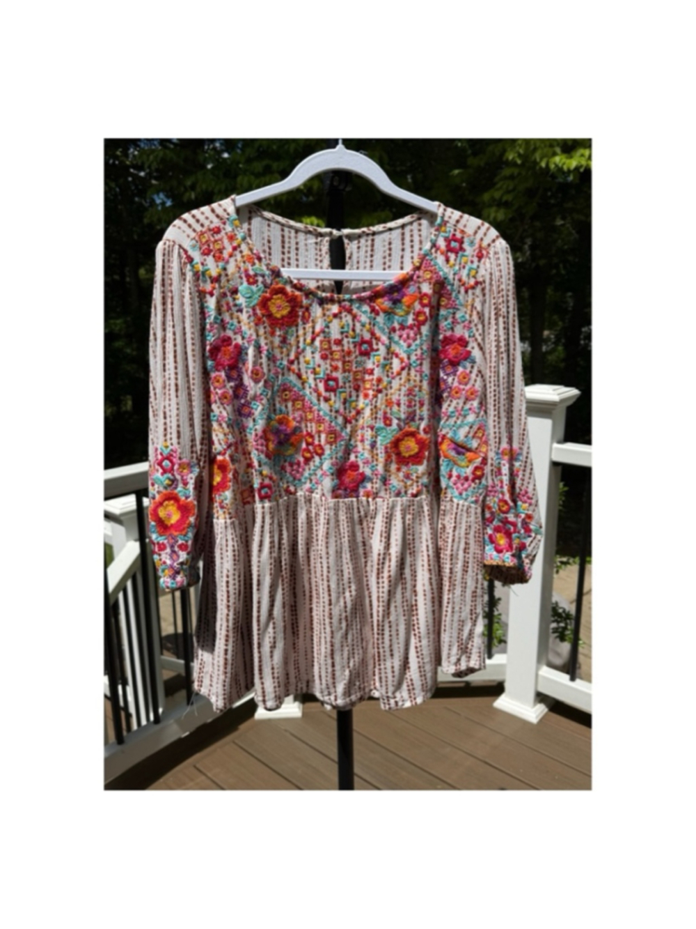 Brown and cream Embroidered Floral Top Sz. 23” X 24”